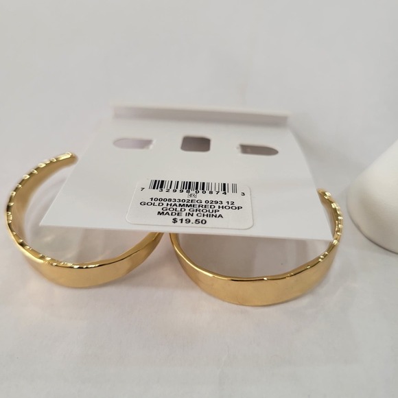 Style & Co Hammered Metal Medium Hoop Earrings 1-1/2" Gold Plated NEW - Picture 8 of 8